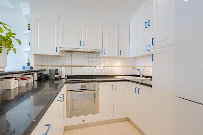 Foto 1af1c7c3-9c28-4471-8e5a-75a9a354d846. Apartament a de colón 3 a San Eugenio Bajo Adeje