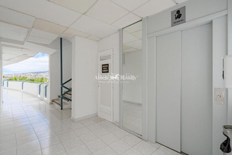 Foto afab1b5a-0103-4d9a-8a2d-46b3f0a721e1. Apartament a de colón 3 a San Eugenio Bajo Adeje