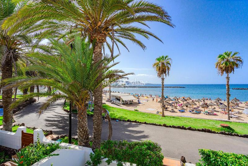Foto b9e275ed-9764-4171-ad0b-fdc8cd6cf0a2. Duplex con piscina in Playa de las Américas Arona