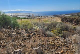Finca rústica  Piedra hincada. Terreno con gran tanque de agua.