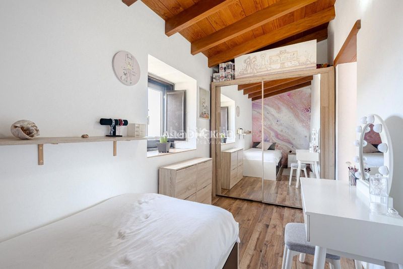 Foto 940713ba-b853-45b6-9fd4-caa94540cd05. Casa amb aparcament a Guía de Isora interior Guía de Isora