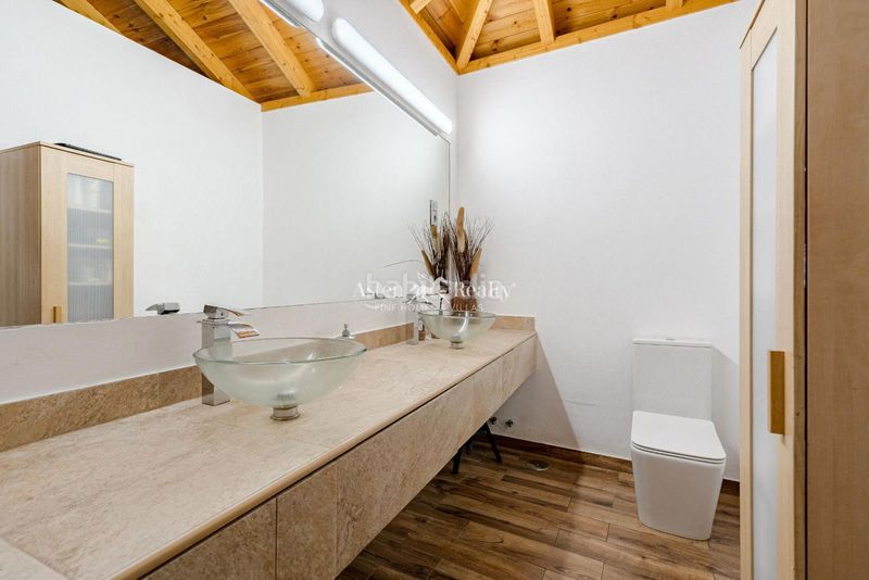 Foto b984e097-4373-4c6c-906f-6638675c585a. Casa amb aparcament a Guía de Isora interior Guía de Isora