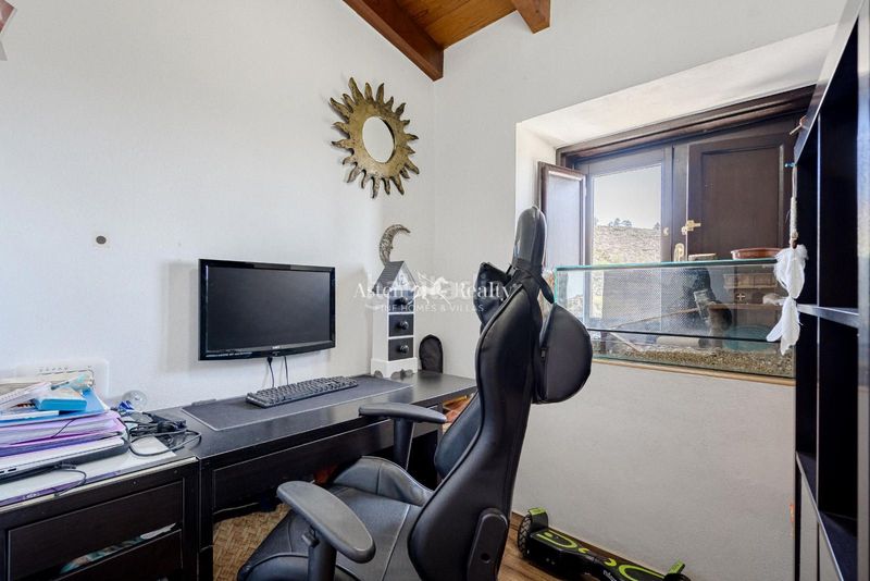 Foto f38e803e-3808-46f7-a62e-287f9318c353. Casa amb aparcament a Guía de Isora interior Guía de Isora