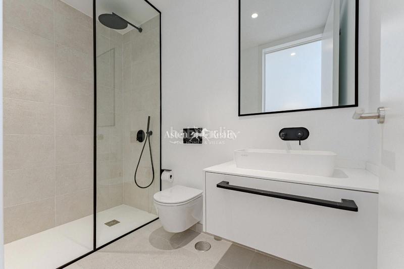 Foto 230d8877-6953-4c24-8544-5ce980c1e0f4. Maison avec parking piscine dans Callao Salvaje - Playa Paraíso Adeje