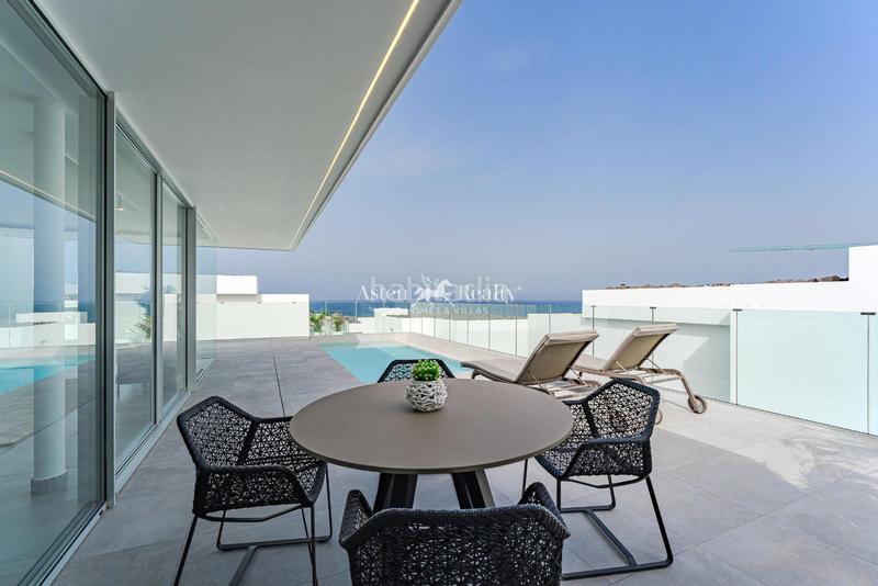 Foto 2465bc03-1c2e-400a-a196-938a91cbcde8. Maison avec parking piscine dans Callao Salvaje - Playa Paraíso Adeje