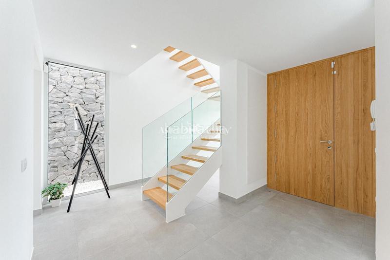 Foto 52894a9b-0b8c-4dfc-b638-a6c56919ee93. Maison avec parking piscine dans Callao Salvaje - Playa Paraíso Adeje