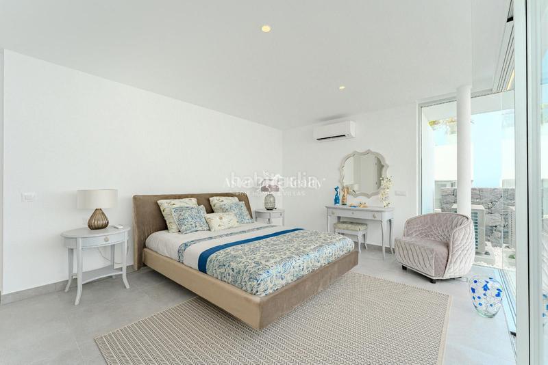 Foto 8941e0dc-5f2e-4322-8cd8-5023fb356a6e. Maison avec parking piscine dans Callao Salvaje - Playa Paraíso Adeje