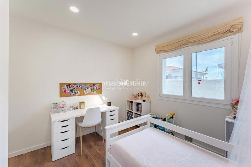 Foto b59b1f85-ecd1-46e9-a709-fb3599c6dcfa. Chalet  independiente con 3 dormitorios y garaje cerrado, en el corazón . en Adeje