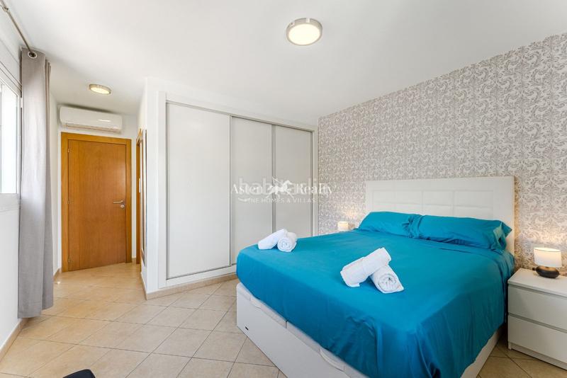 Foto 9e91c1e9-61a3-4231-997d-7364c53e9c04. Reihenhaus mit heizung parking pool in Playa Fañabé Alto Adeje