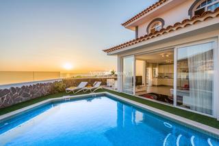 Casa bifamiliare  El sauce. En torviscas alto