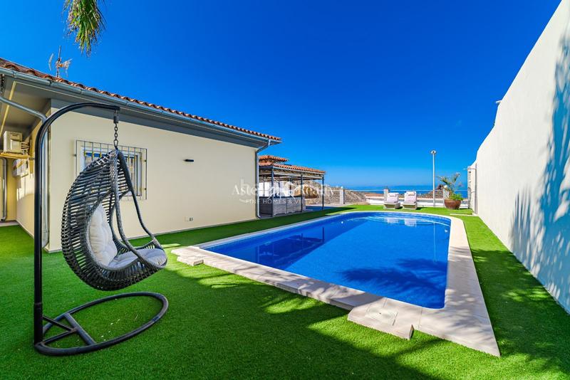 Foto 411fa63b-6817-4e48-be2b-090cdc248a13. Casa exclusiva villa 3 dorm roque del conde en Torviscas Centro y Alto Adeje