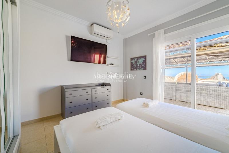 Foto a1109341-68ba-4d6c-a511-938ac5e31037. Casa exclusiva villa 3 dorm roque del conde en Torviscas Centro y Alto Adeje