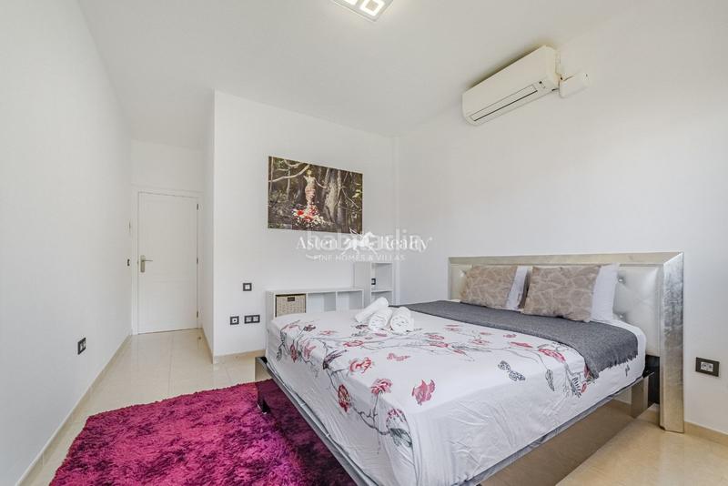 Foto d665f73b-1f06-4851-bb35-a81db69284ea. Casa exclusiva villa 3 dorm roque del conde en Torviscas Centro y Alto Adeje