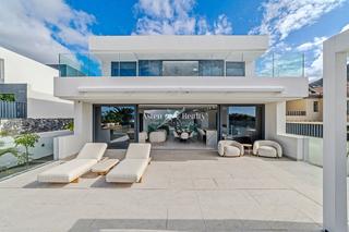 Casa  El sauce. En torviscas alto