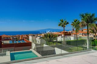 Casa  El sauce. En torviscas alto