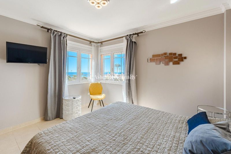 Foto 6c5c60d3-c8b5-46a1-98ab-8fb7371679b8. Casa amb aparcament piscina a Los Cristianos Arona