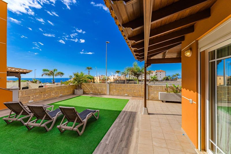 Foto fb463152-afea-4550-9311-3482804c9f9d. Casa amb aparcament piscina a Los Cristianos Arona