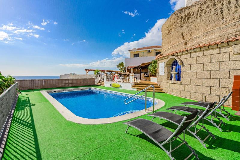 Foto d4267b25-447a-4aea-a23e-5f99baf8f106. Maison avec chauffage parking piscine dans San Eugenio Alto Adeje