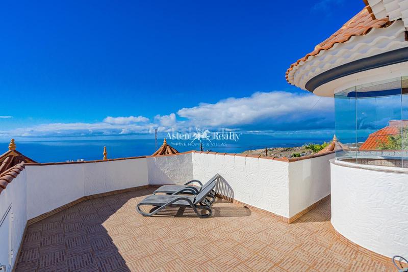 Foto 28ca5233-6701-46bd-9f4f-53b72cb9e709. Casa amb aparcament piscina a Armeñime - Las Moraditas - Las Cancelas Adeje
