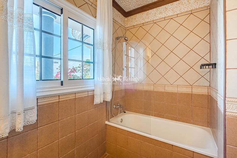 Foto c5492577-1f71-4994-87dd-2f76fd1ddd33. Casa amb aparcament piscina a Armeñime - Las Moraditas - Las Cancelas Adeje