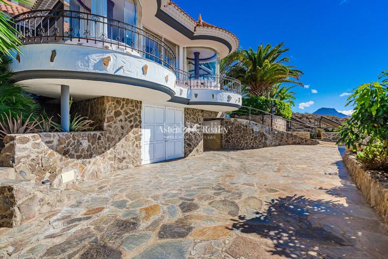 Foto decd8e0e-a297-4d2a-bc20-5b6eb780e53d. Casa amb aparcament piscina a Armeñime - Las Moraditas - Las Cancelas Adeje