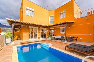 Casa  San francisco. En playa de los cristianos