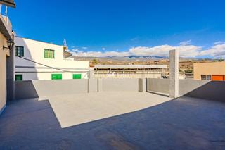 Casa  Julia trujillo. Casa de esquina en alcalá con gran potencial de inversión.