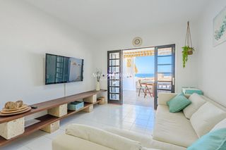 Apartament  Los ángeles. Encantador apartamento con vistas al mar en los cristianos  idea