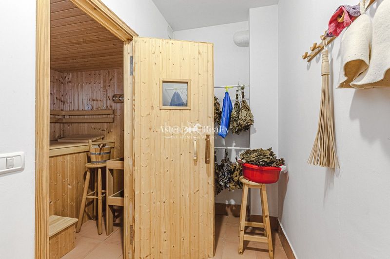 Foto 252cafec-db94-47f0-9120-7930f229a2ed. Casa adossada amb aparcament piscina a Playa del Duque Adeje