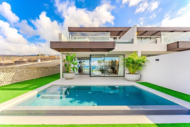 Foto 437fc221-3b13-4490-92f4-6e1b1ca605e7. Attico con parcheggio piscina in Callao Salvaje - Playa Paraíso Adeje