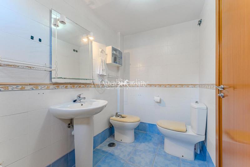 Foto 5c126c0d-a983-49be-a073-9ccd6cd8b08a. Casa a schiera con parcheggio piscina in Callao Salvaje - Playa Paraíso Adeje