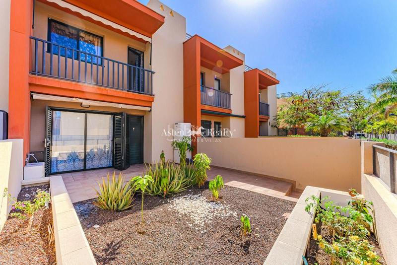 Foto bb374736-4584-476f-bb35-2d66f6772443. Casa a schiera con parcheggio piscina in Callao Salvaje - Playa Paraíso Adeje