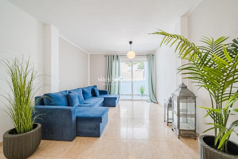 Foto 8d91ec0e-ffb1-4559-a235-25e9bcf1604c. Appartement avec parking dans Fañabé - Ifonche y Benítez Adeje