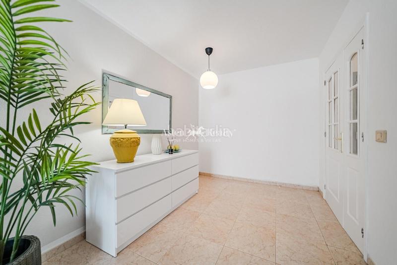 Foto d886fff3-cd86-4af3-be3d-1b370540a3ce. Appartement avec parking dans Fañabé - Ifonche y Benítez Adeje