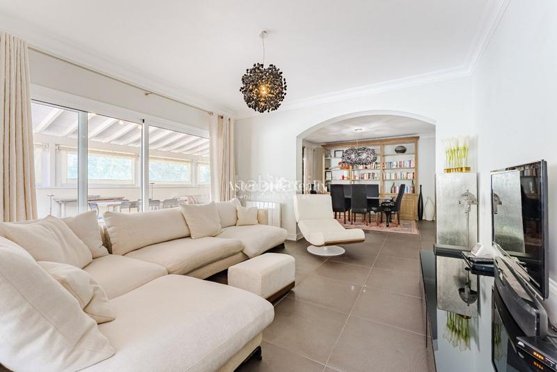 Foto 65cc0aba-fad7-4176-b592-a3b7eea4e132. Casa amb aparcament piscina a Los Cristianos Arona