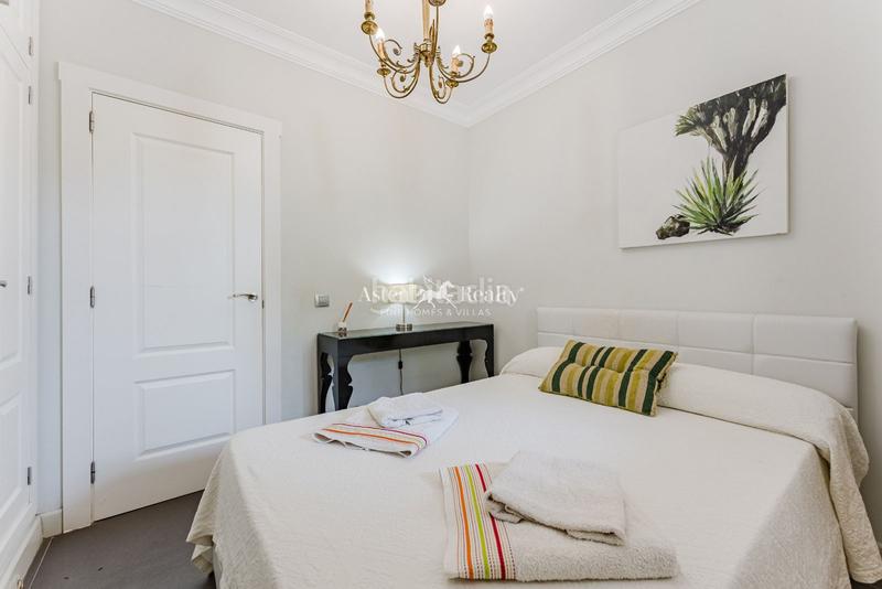 Foto eedd6cab-b566-44c9-bcf3-50a4534e4c60. Casa amb aparcament piscina a Los Cristianos Arona