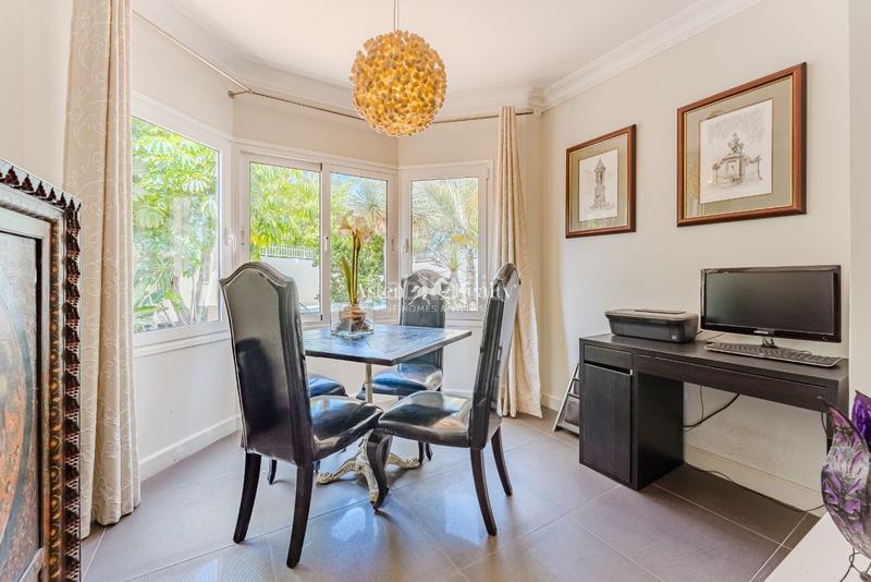 Foto ef7778a3-7654-4753-8910-c8ffa6c19710. Casa amb aparcament piscina a Los Cristianos Arona