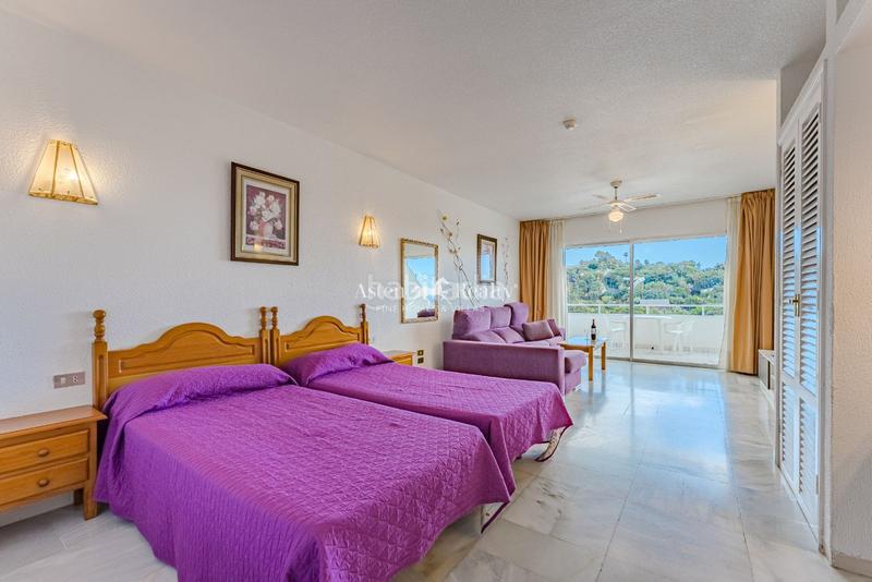 Foto a4813861-ee8d-43eb-80b9-8ba392bc1578. Monolocale con piscina in San Eugenio Alto Adeje