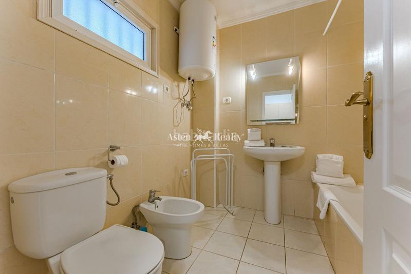 Foto c6b56544-f2e6-42e5-bc99-24341130e120. Monolocale con piscina in San Eugenio Alto Adeje