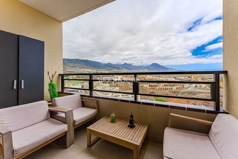 Foto 6a0d742c-6c40-4980-95dd-b337ee8c7eeb. Apartament amb piscina a Callao Salvaje - Playa Paraíso Adeje
