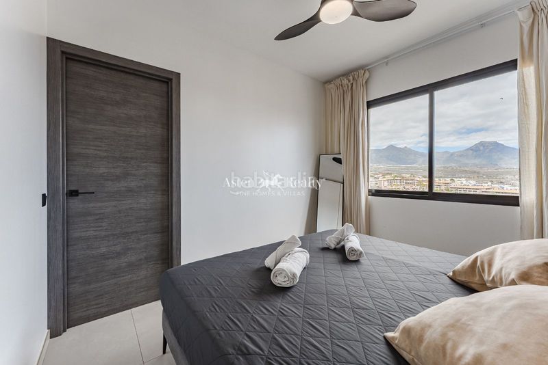Foto 8d5bc64d-ee96-48dd-ae4f-9e1349b5789d. Apartament amb piscina a Callao Salvaje - Playa Paraíso Adeje