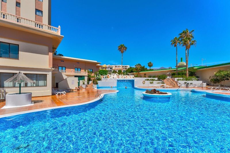 Foto 92c897fc-0c26-40ea-994f-e29e7876888a. Apartament amb piscina a Callao Salvaje - Playa Paraíso Adeje