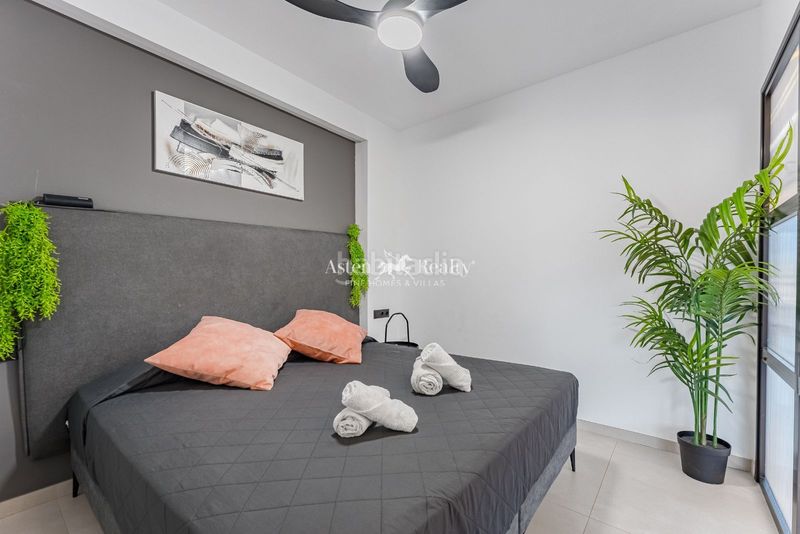 Foto cbfd1885-5a90-4b0f-93e1-ea4dd6156a18. Apartament amb piscina a Callao Salvaje - Playa Paraíso Adeje