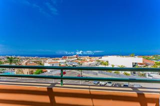 Àtic  Almendros. Ático exclusivo con vistas al mar en madroñal, costa adeje