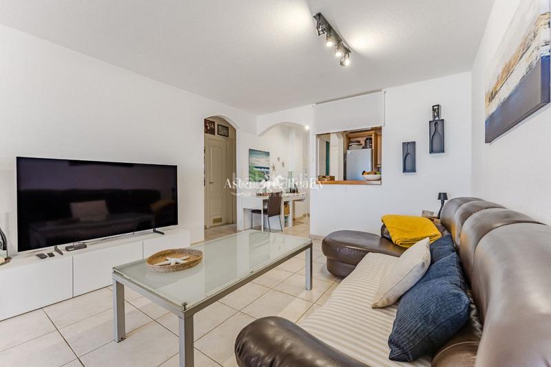 Foto 8ac353b7-a40b-429c-a229-fccf9971785a. Dachwohnung mit parking pool in Playa Fañabé Alto Adeje