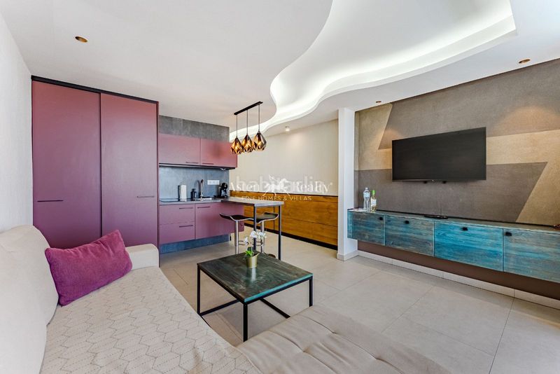 Foto e4570c0b-be9d-425b-895b-075942dcdb78. Apartament amb piscina a Playa de las Américas Adeje