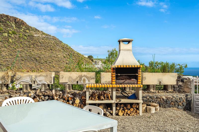 Foto b7f597c1-cae0-42f4-8eda-4616aa640df5. Xalet amb calefacció piscina a Puerto de Santiago Santiago del Teide