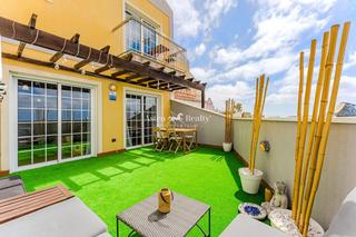 Casa adossada  Domingo yanes luis. En san miguel de abona