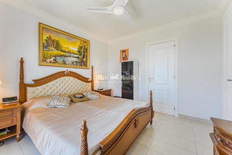 Foto e7f4403b-0db3-4537-ba96-d971d4a90abe. Reihenhaus mit parking in Chayofa Arona