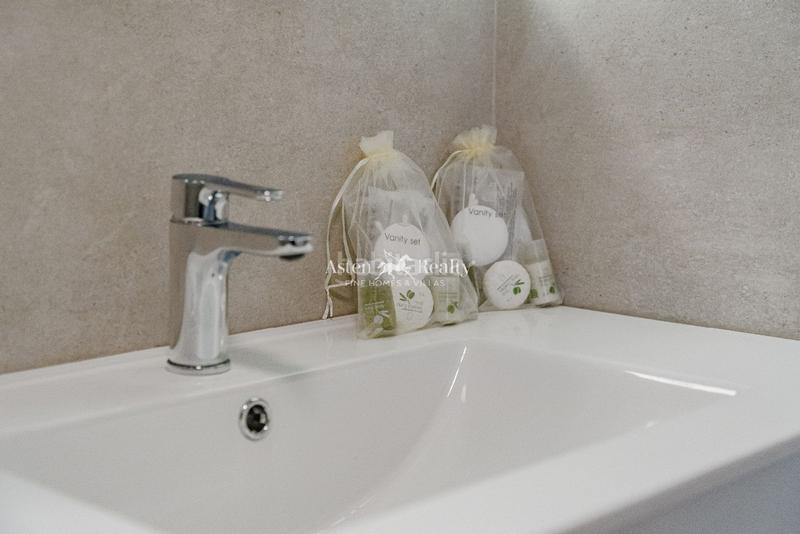 Foto c2a5153a-e279-44b2-b8f7-fc6cb7c30d56. Attico con parcheggio piscina in Playa Fañabé Alto Adeje